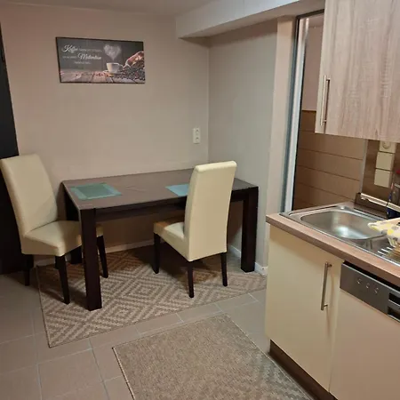 Lina Apartment *